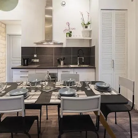 Du Guesclin Comédie Appartamento *